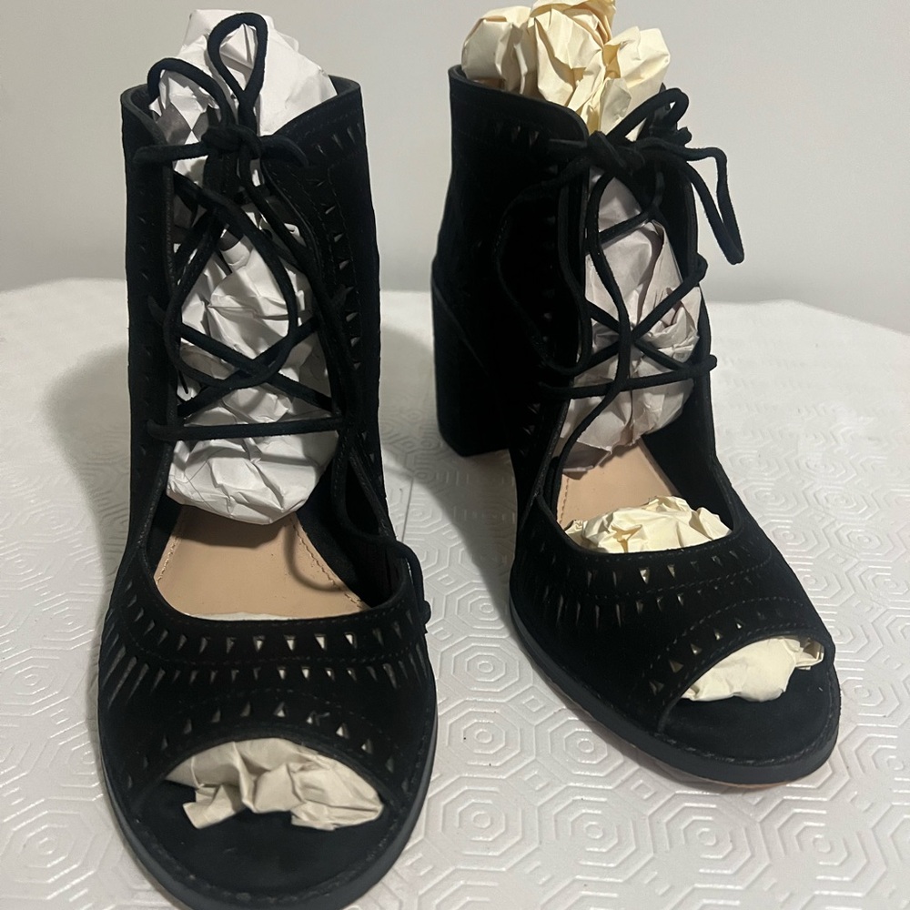 Vince Camuto Black Lace-Up Boots